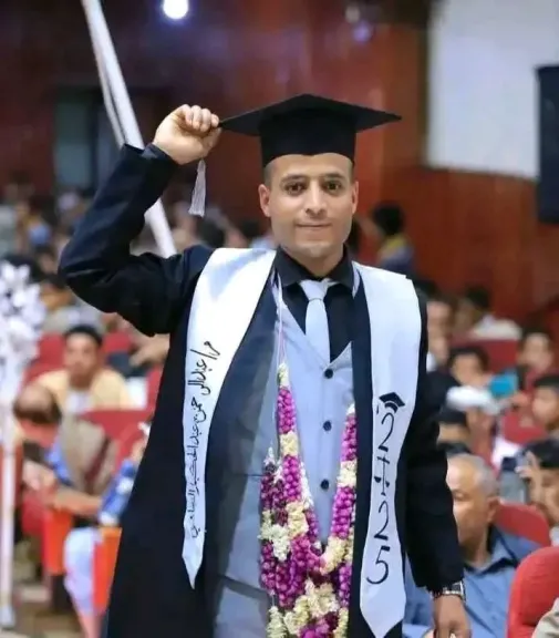 ”مصدر حقوقي يكشف مكان احتجاز قتلة المحامي النجاشي في تعز: نقلهم إلى السجن المركزي يُثير مخاوف من طمس العدا...